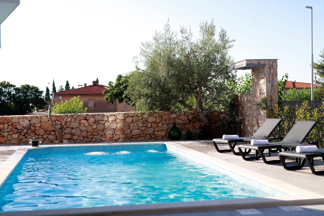 Villa Villalanterna Malinska